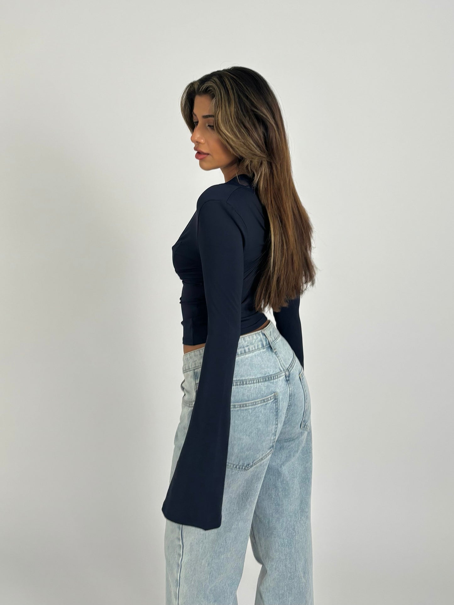 ARIA | Top Luna Kiss