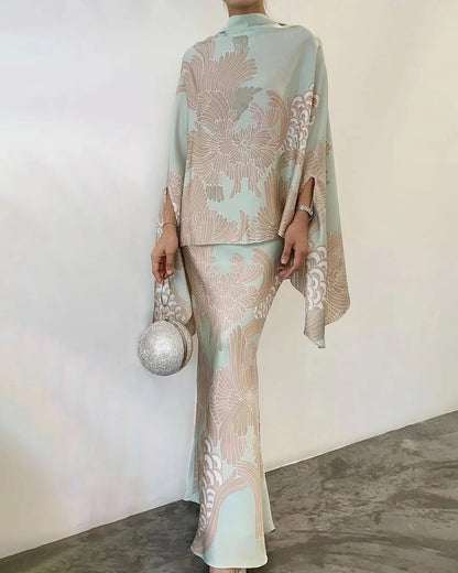 ENSEMBLE ÉLÉGANT FLORAL À COL HAUT