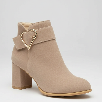 Amora™ - Talons Orthopédiques Modernes et Confortables