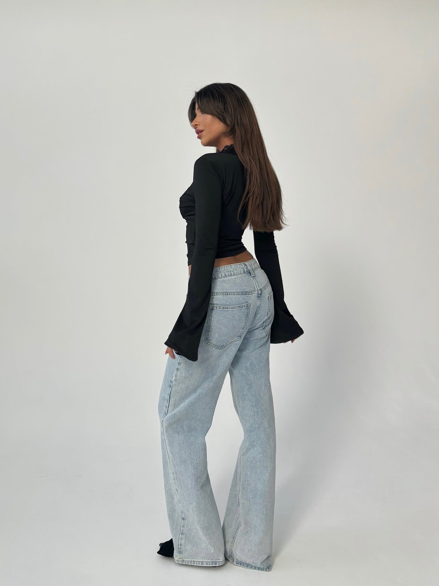 ARIA | Top Luna Kiss