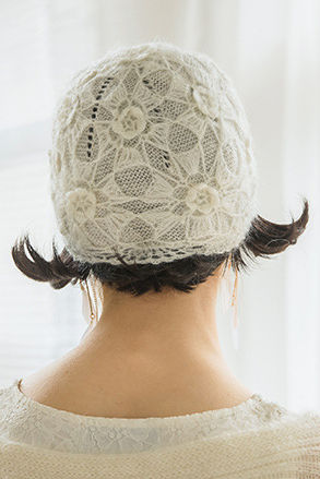 Chapeau Tricoté en Dentelle Florale de Couleur Unie et Polyvalent