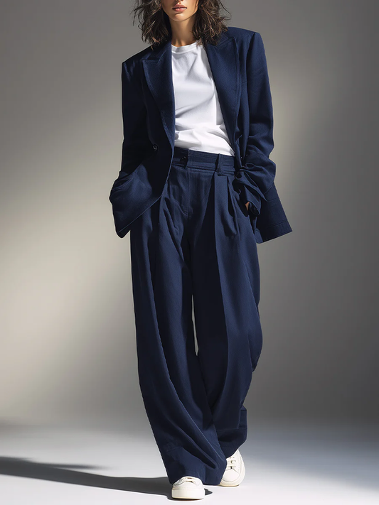 Veste de costume ample bleu marine et ensemble de pantalons à jambes larges